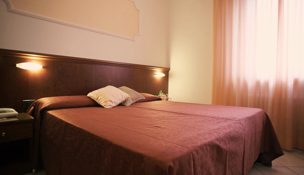 Grifone Hotel Perugia Zewnętrze zdjęcie