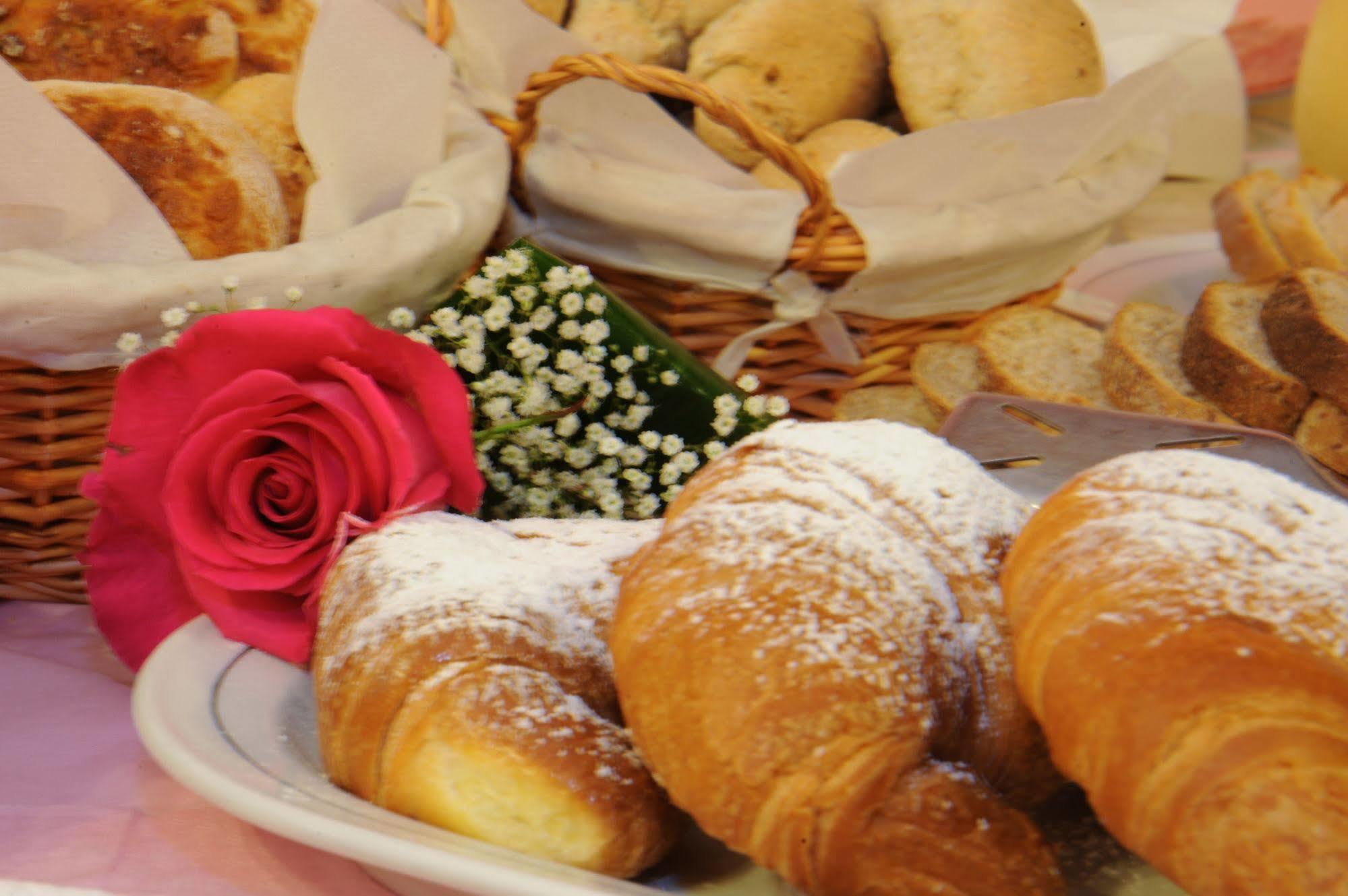 Grifone Hotel Perugia Zewnętrze zdjęcie